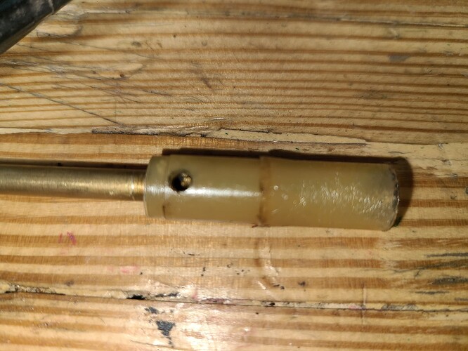 3 - Close Up of tip that is missing a sprong and small bit