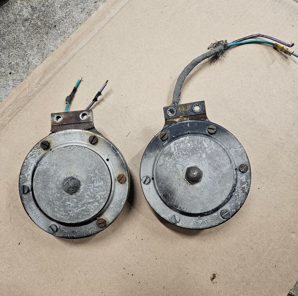 Lucas Vintage Horns Model HR1748 SOLD Classifieds Jaglovers Forums