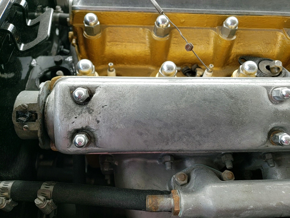 New Camshaft Covers versus Original EType Jaglovers Forums