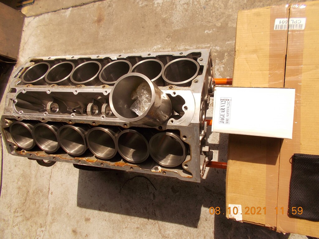 [SOLD] V12 big bore liners Classifieds Jaglovers Forums