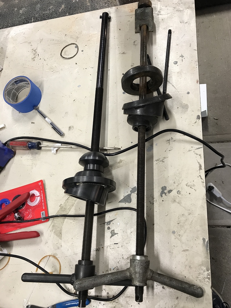 Front spring compressor JD115 XJ Jaglovers Forums