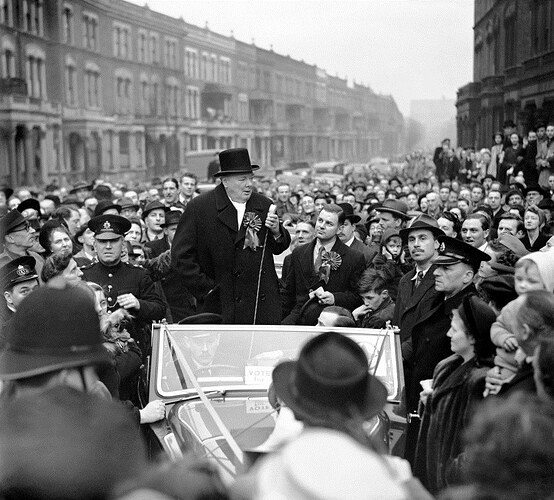 Winston_Churchill_1949
