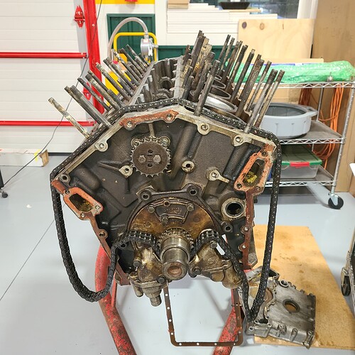 11 - Oil Pump in Situ with Timing Chain