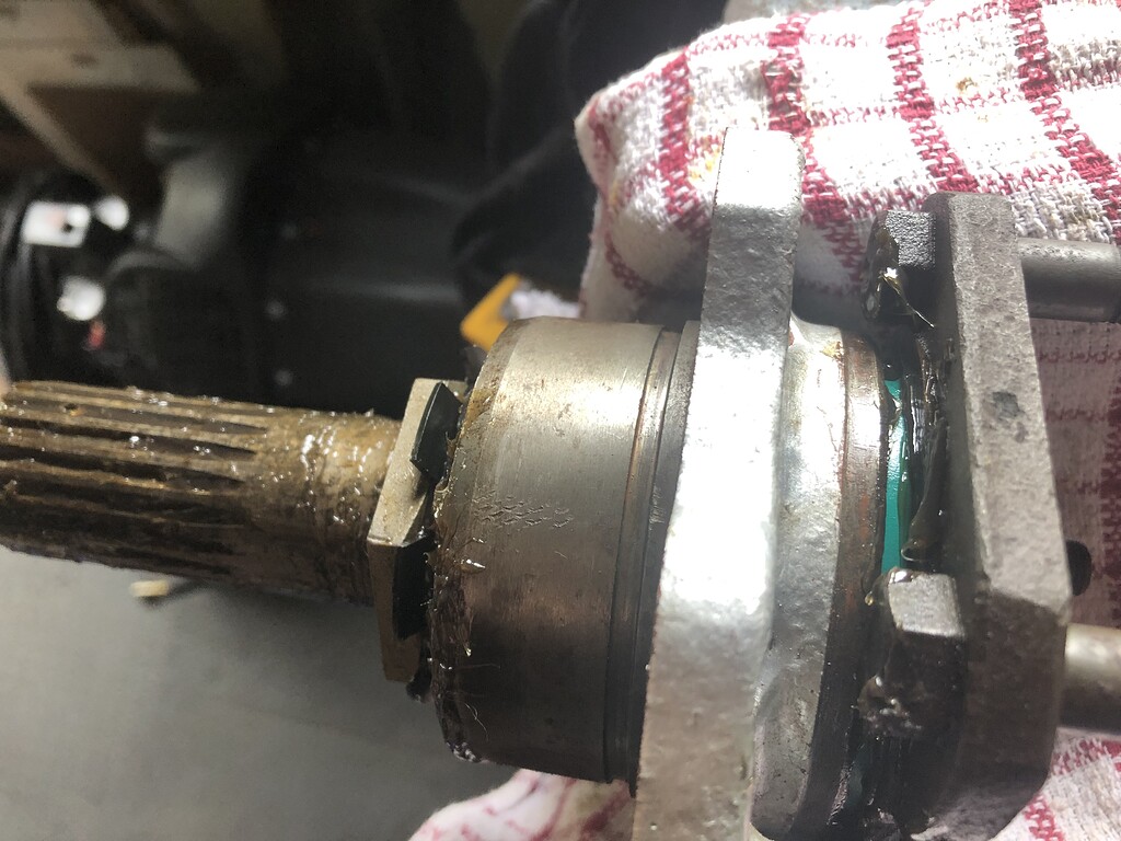 Output shafts bearing preload (redundant topic) XJ Jaglovers Forums