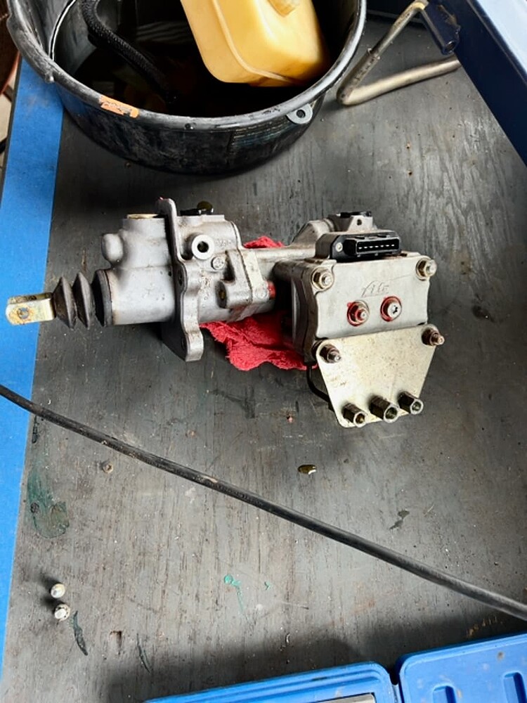 Brake Master Cylinder 1991 XJS XJS Jaglovers Forums