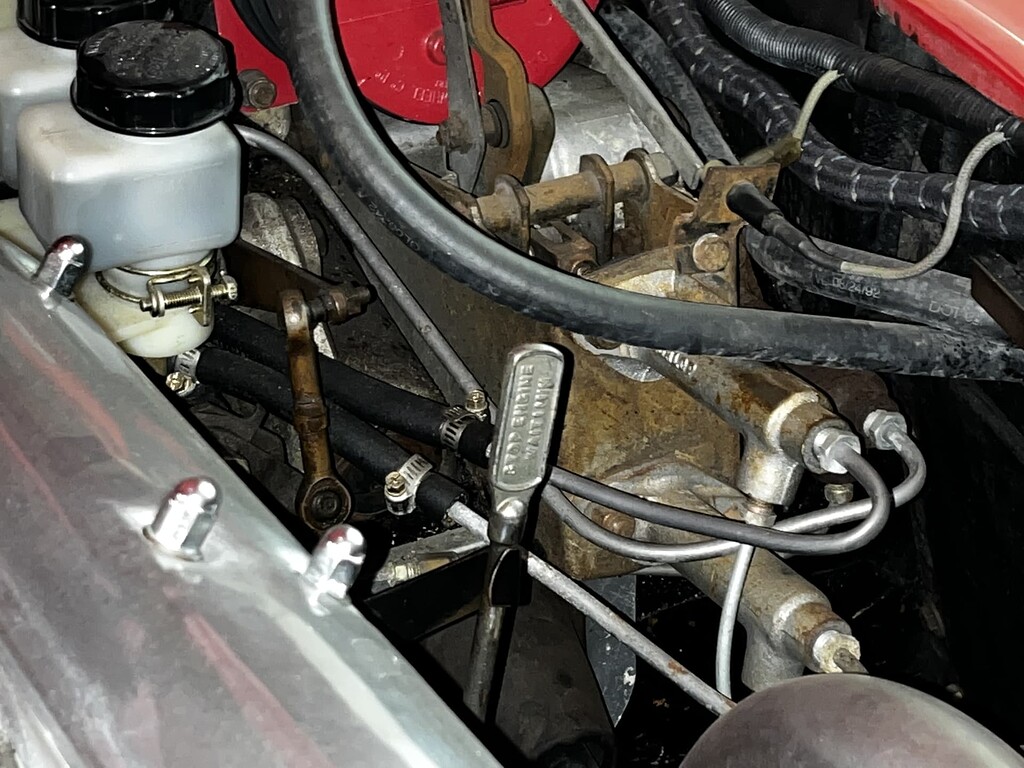 Brake master cylinder orientation and soft brakes EType Jaglovers