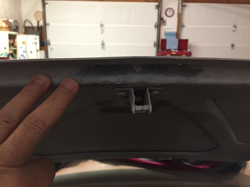 Trunk Lid S1 ?drain holes? at edge? EType Jaglovers Forums