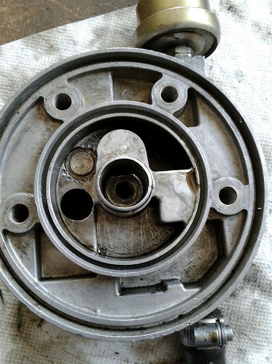 Oil pressure relief valve EType Jaglovers Forums