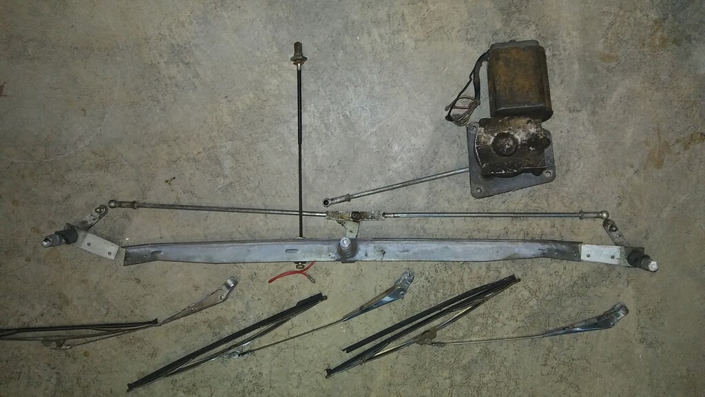 [SOLD] Etype Series 1 wiper assembly, motor, most everything