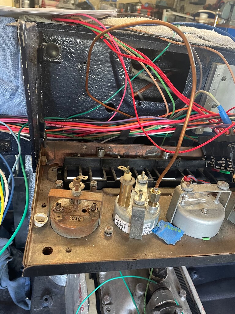 Mechanical oil pressure gauge routing EType Jaglovers Forums