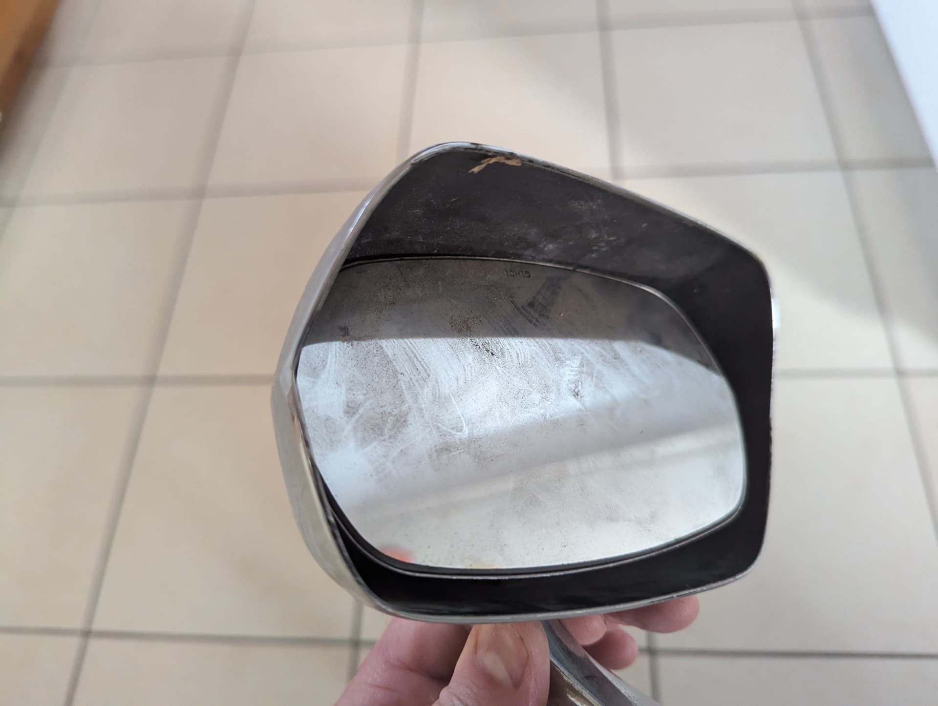 Clamshell mirrors. How to dismantle? - XJ - Jag-lovers Forums
