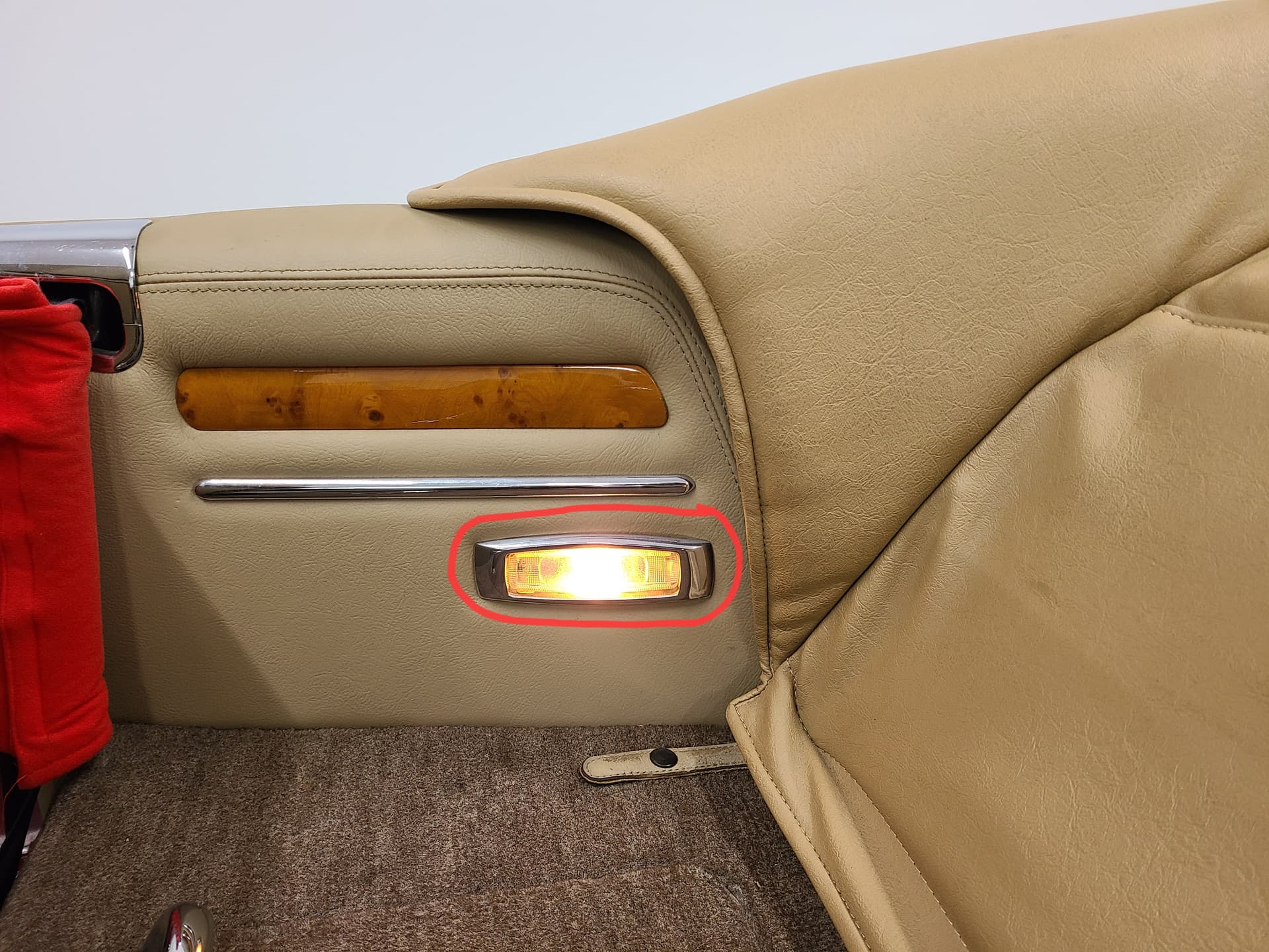 Interior lights won't go off even after relays replaced XJS Jag