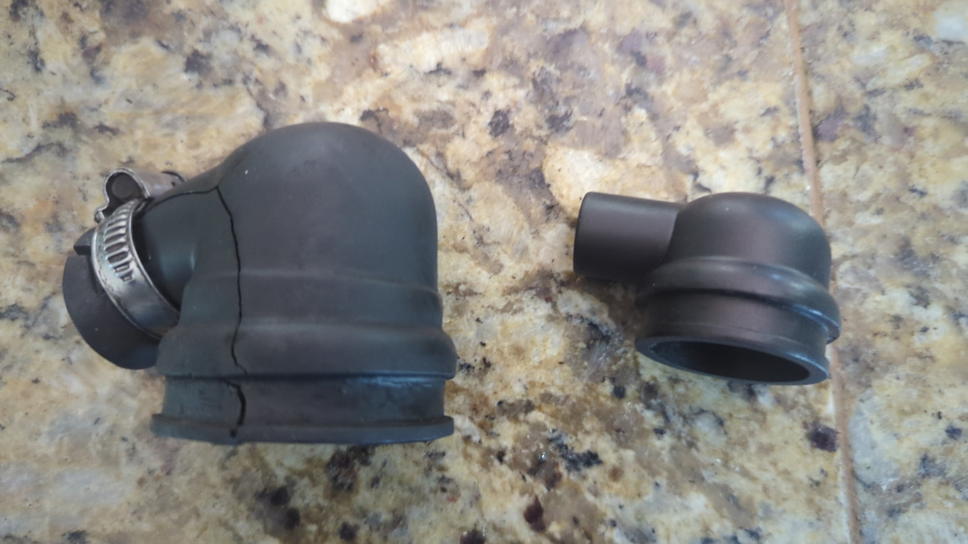 The breather cap on my 1988 XJS cupe broke, does anyone have a