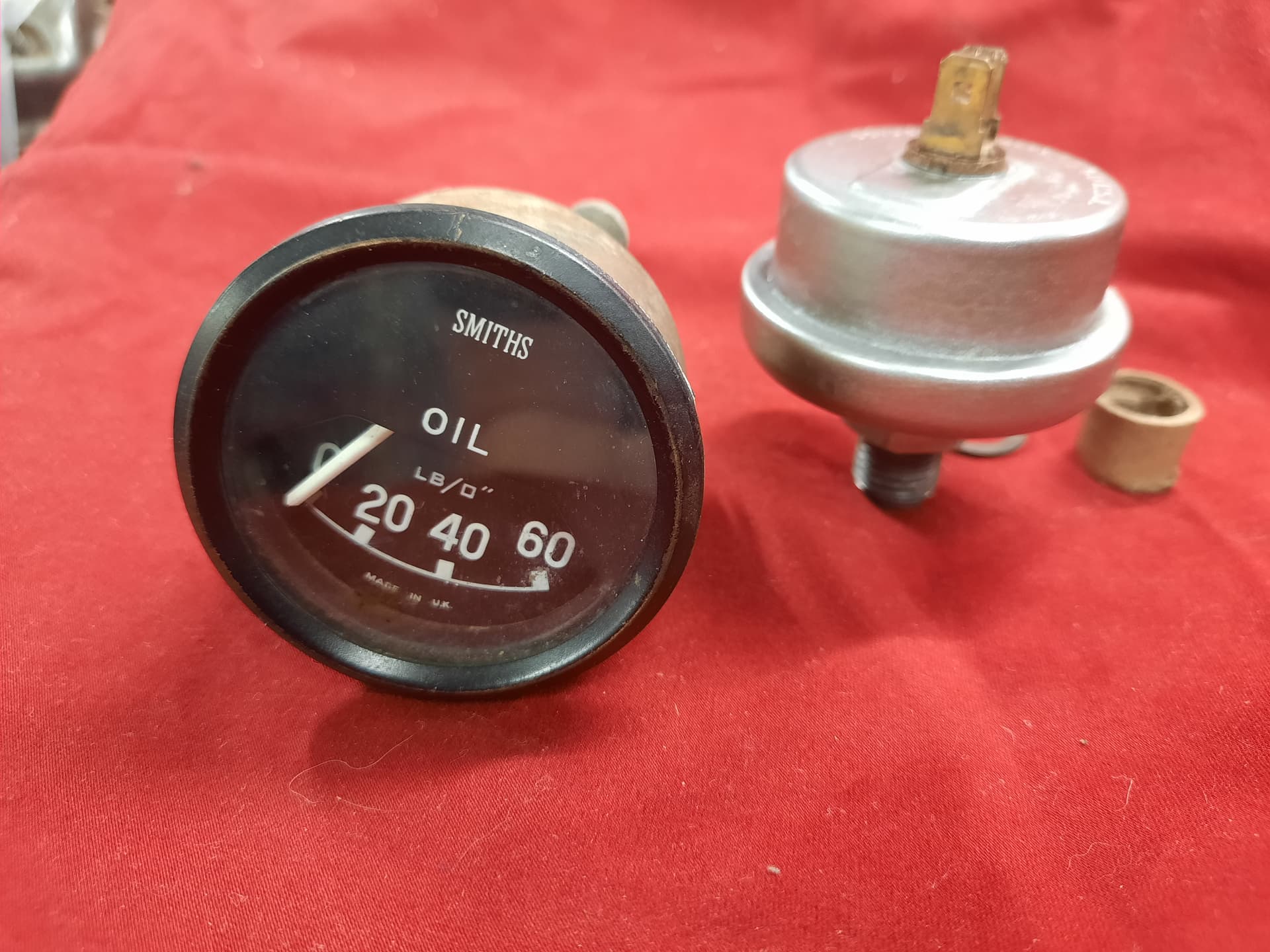 SOLD 0 60 Psi Oil Pressure Gauge Matched Sender Classifieds Jag sold-0-60-psi-oil-pressure-gauge-matched-sender-classifieds-jag