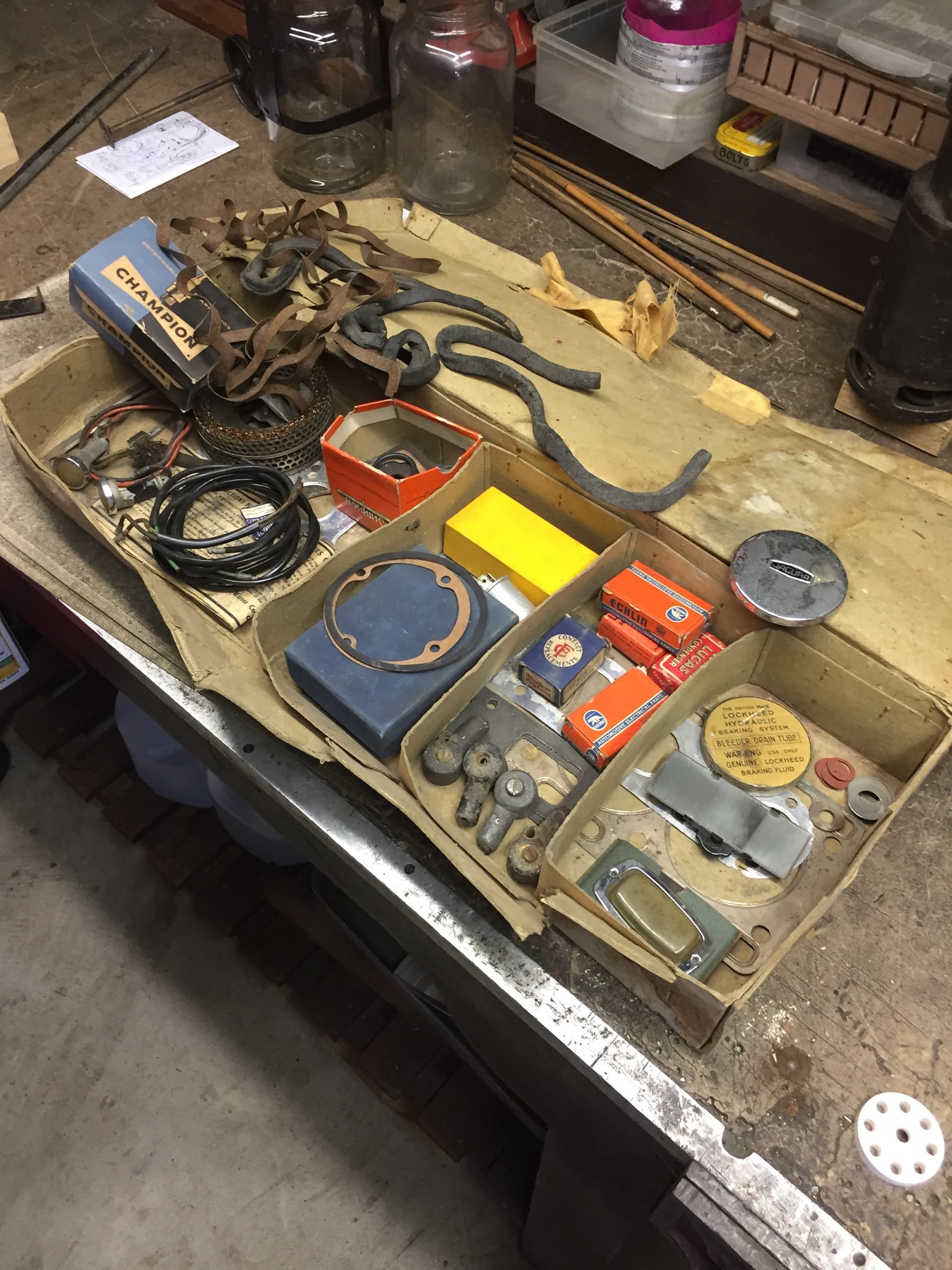 jaguar hard pain 1944-1994 〈PERFECT BOX〉 Spare Parts