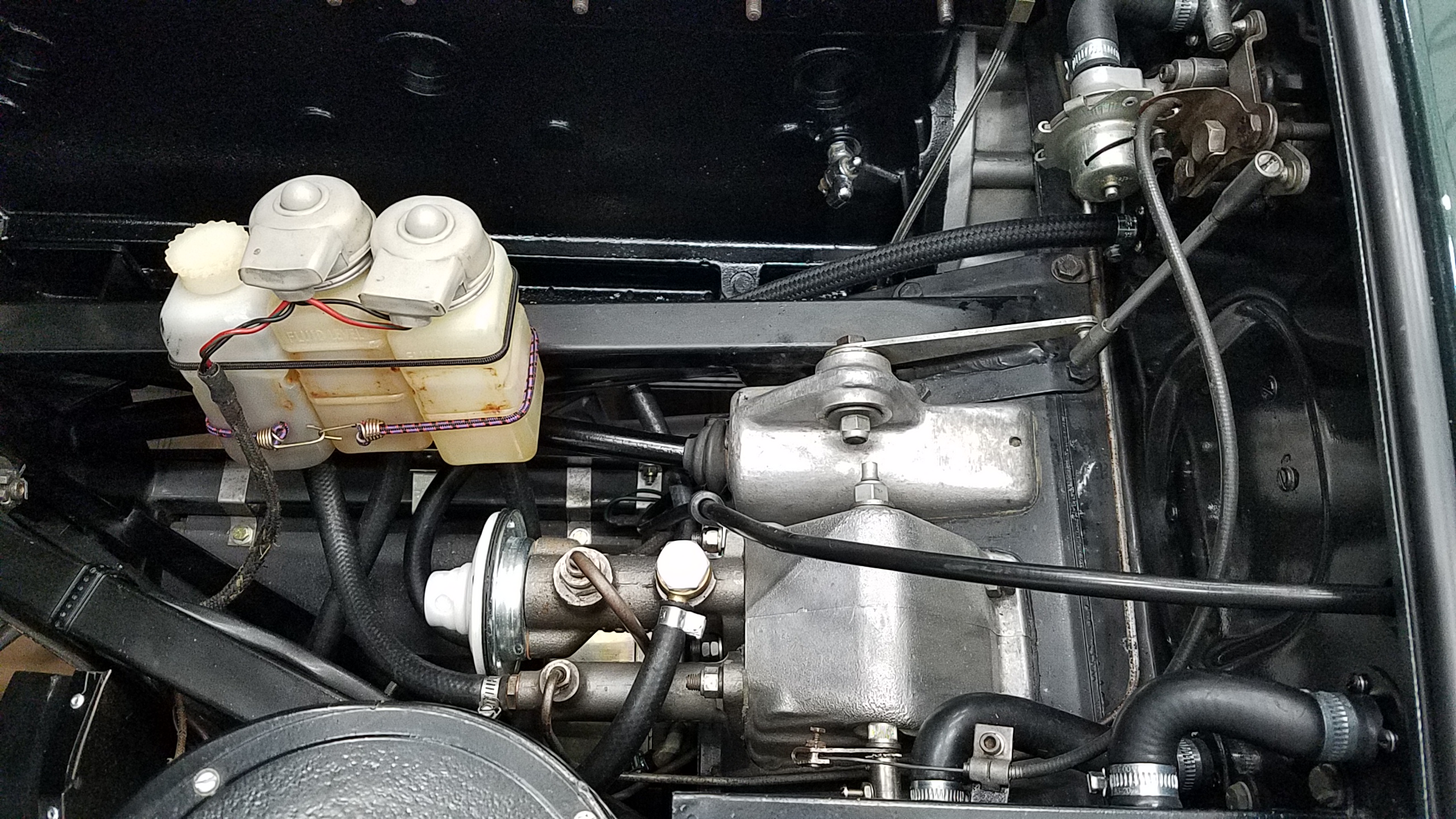 Black Clutch Fluid! EType Jaglovers Forums
