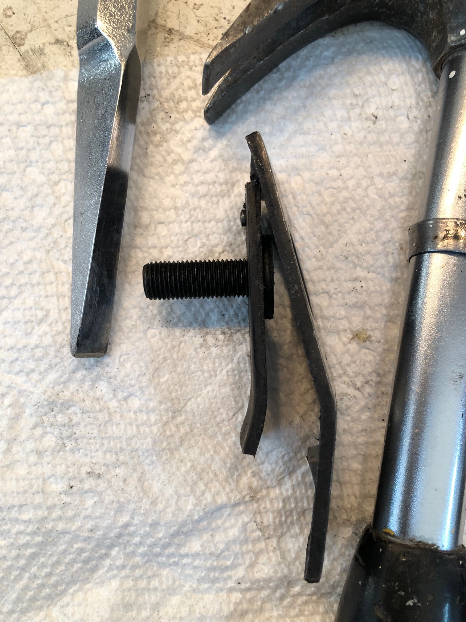 How to offset brake and clutch pedals - E-Type - Jag-lovers Forums