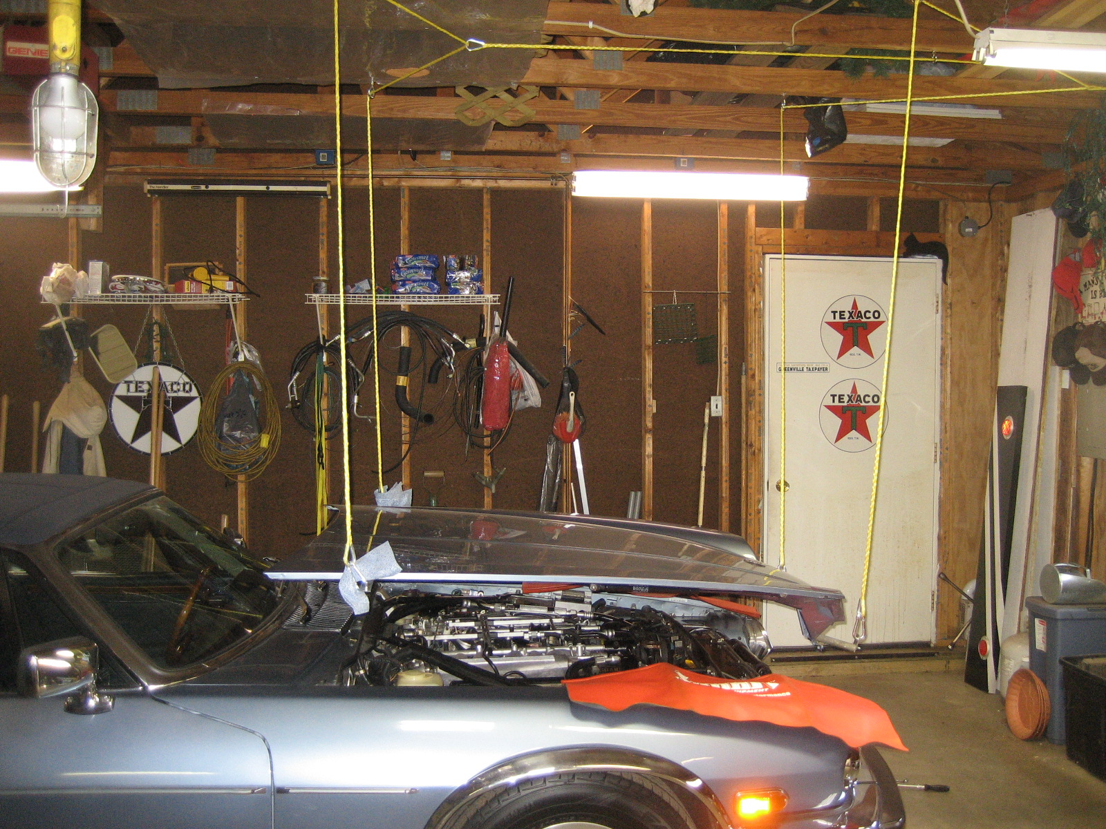 Simple hood holdet gadget XJS Jaglovers Forums