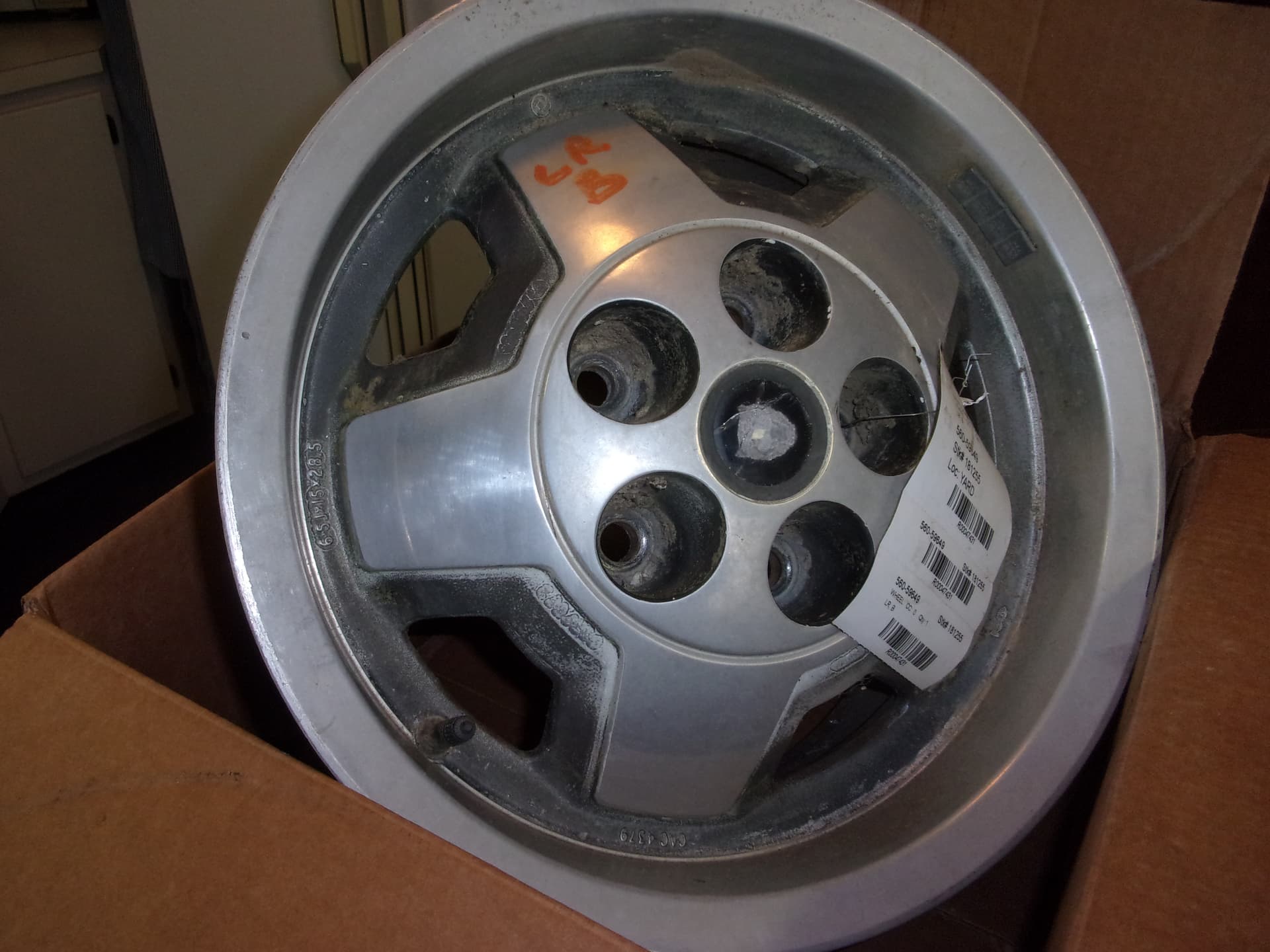 XJS tire valve stem XJS Jaglovers Forums