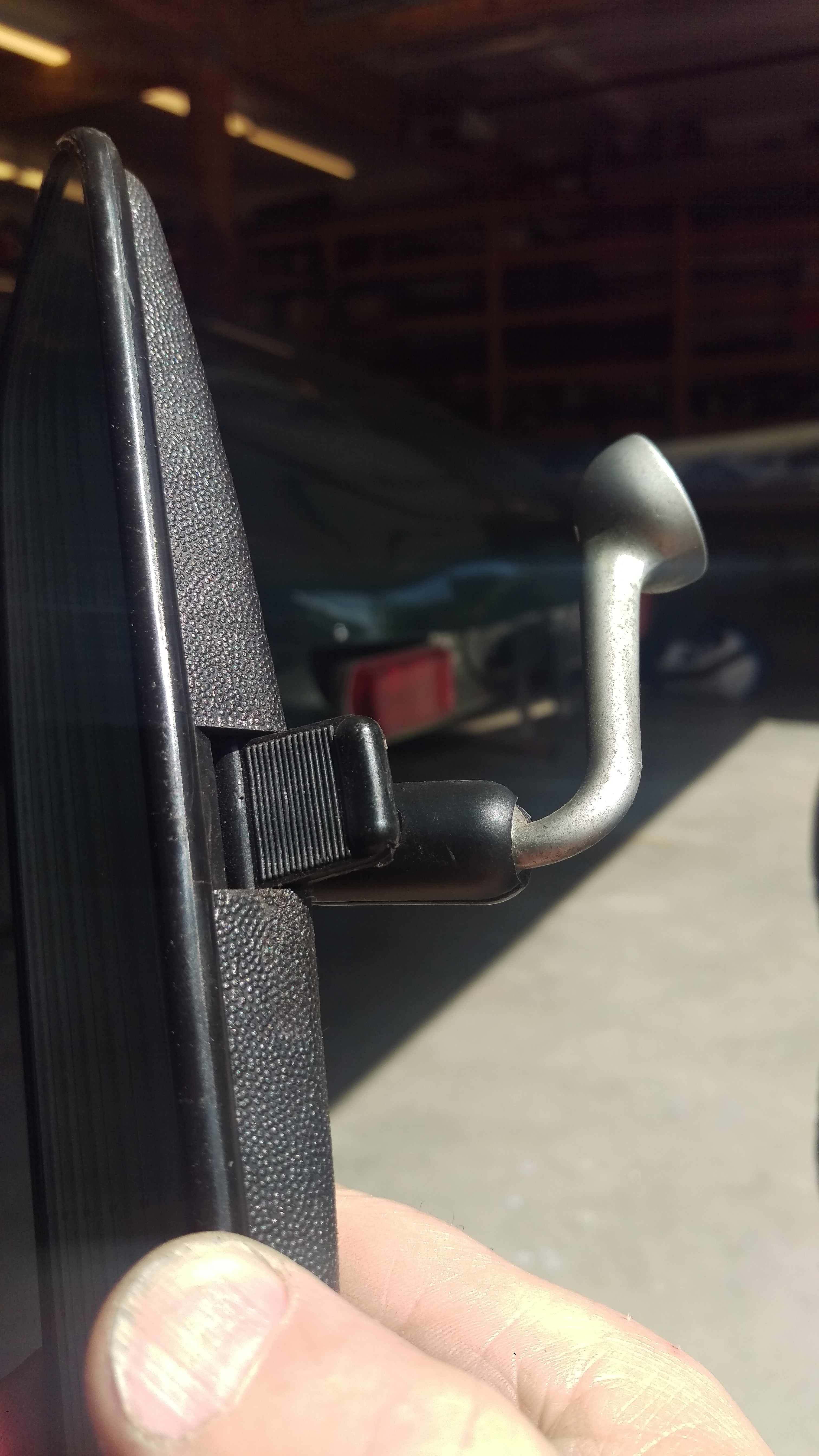 Broken rear view mirror EType Jaglovers Forums