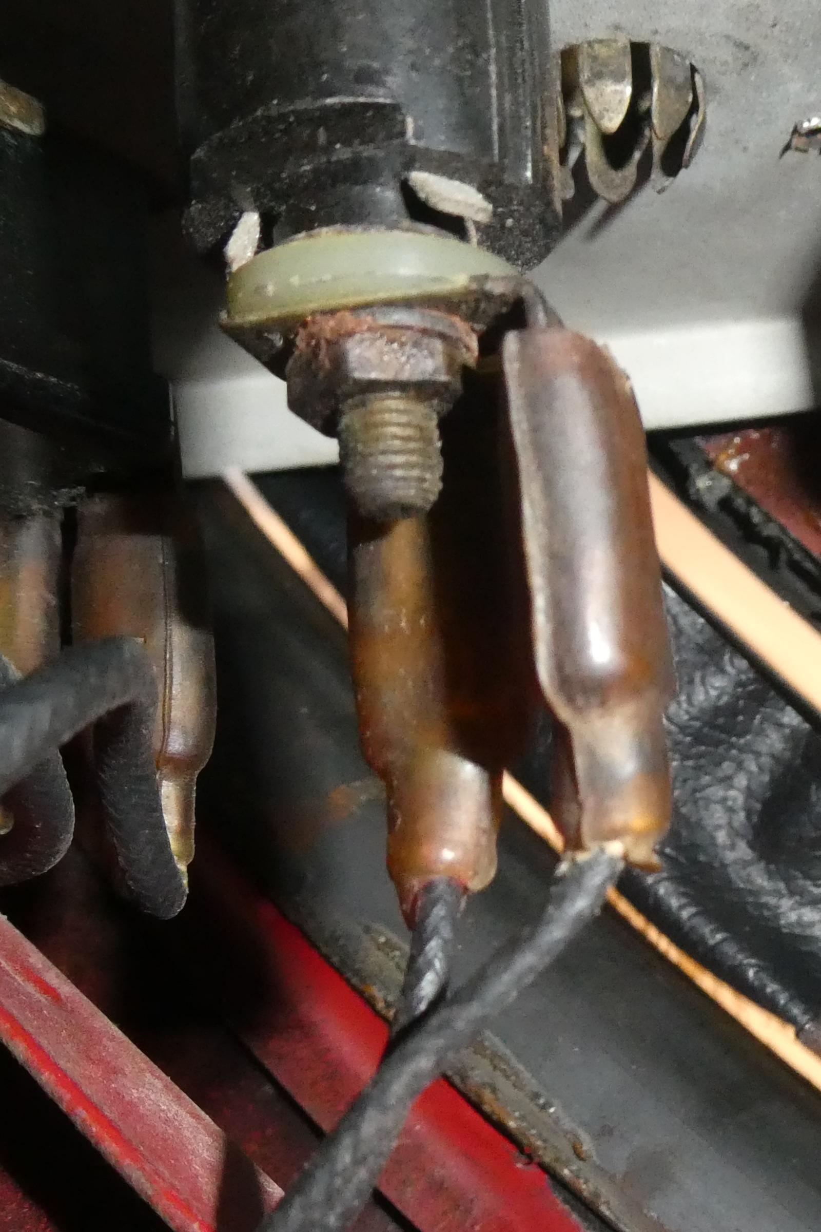 Brake fluid/Handbrake light stays on EType Jaglovers Forums