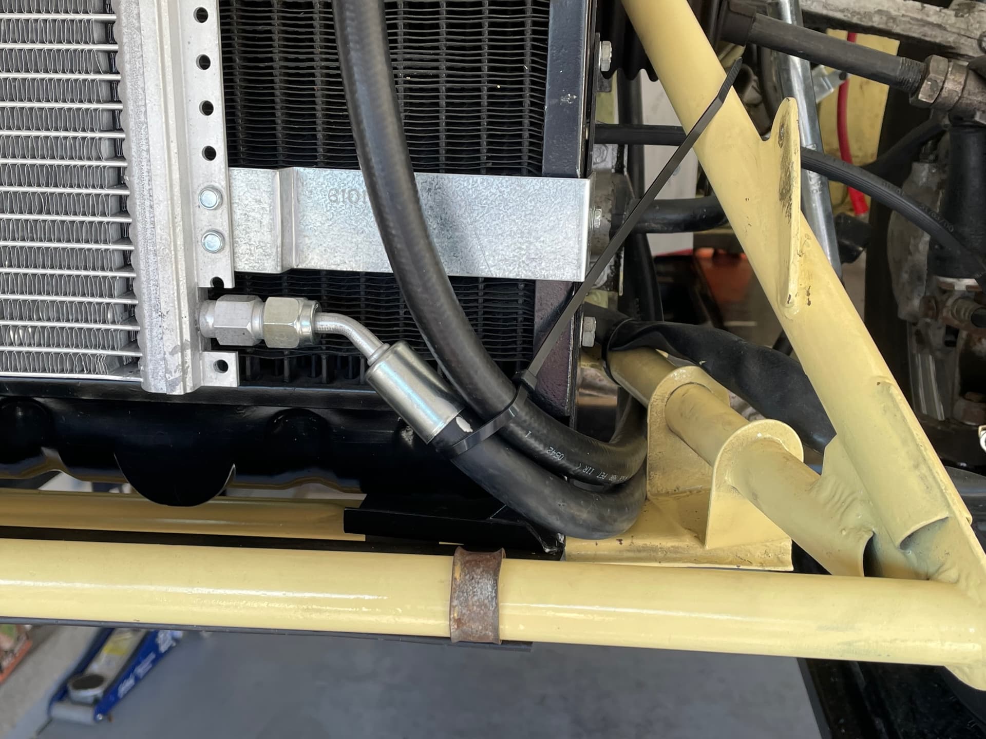 Air conditioning hose routing - E-Type - Jag-lovers Forums