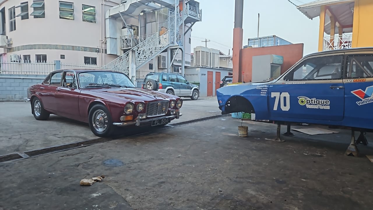 Strange places to find fully restored cars - XJ - Jag-lovers Forums