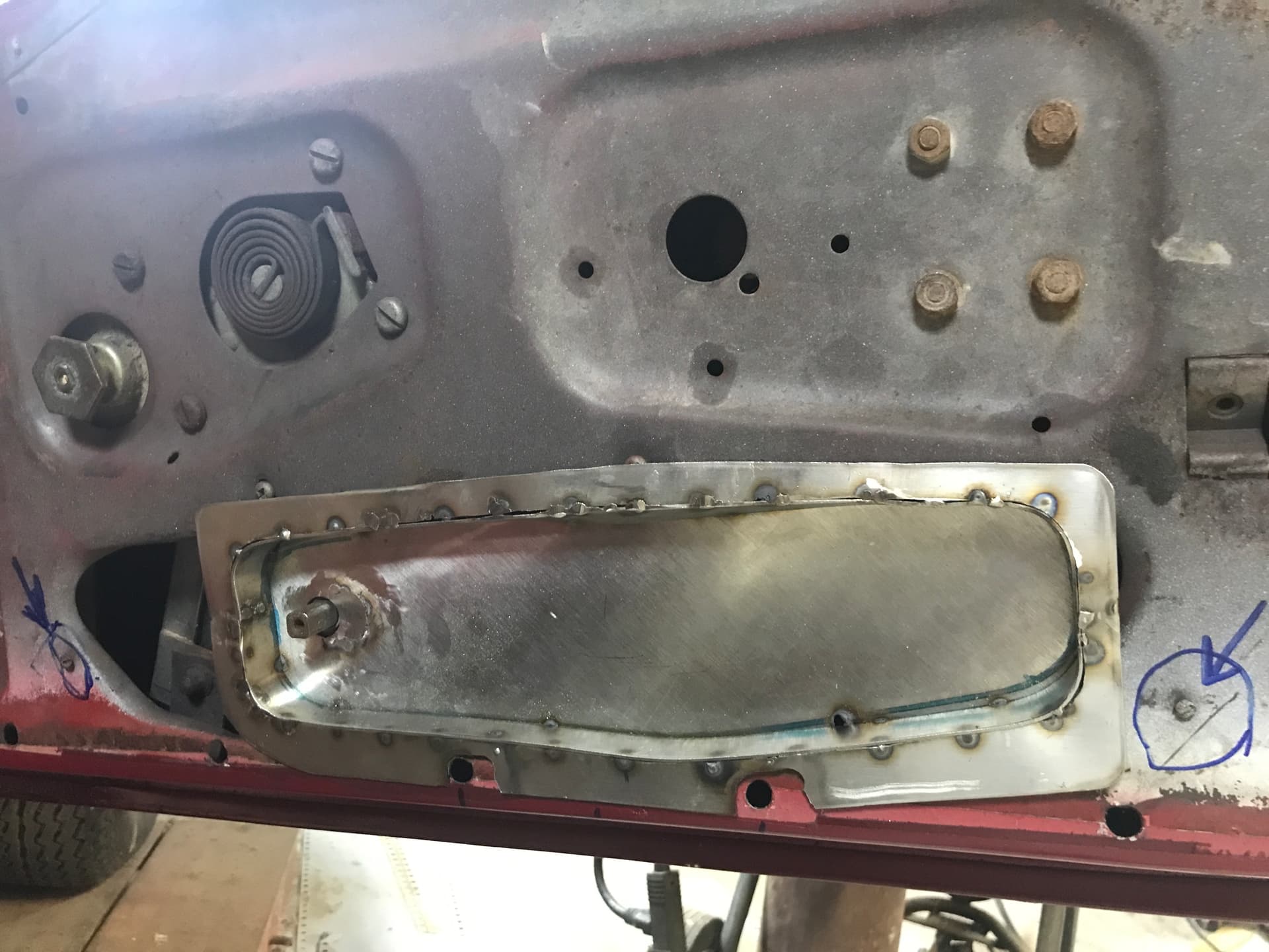 Interior door sheet metal screws? EType Jaglovers Forums