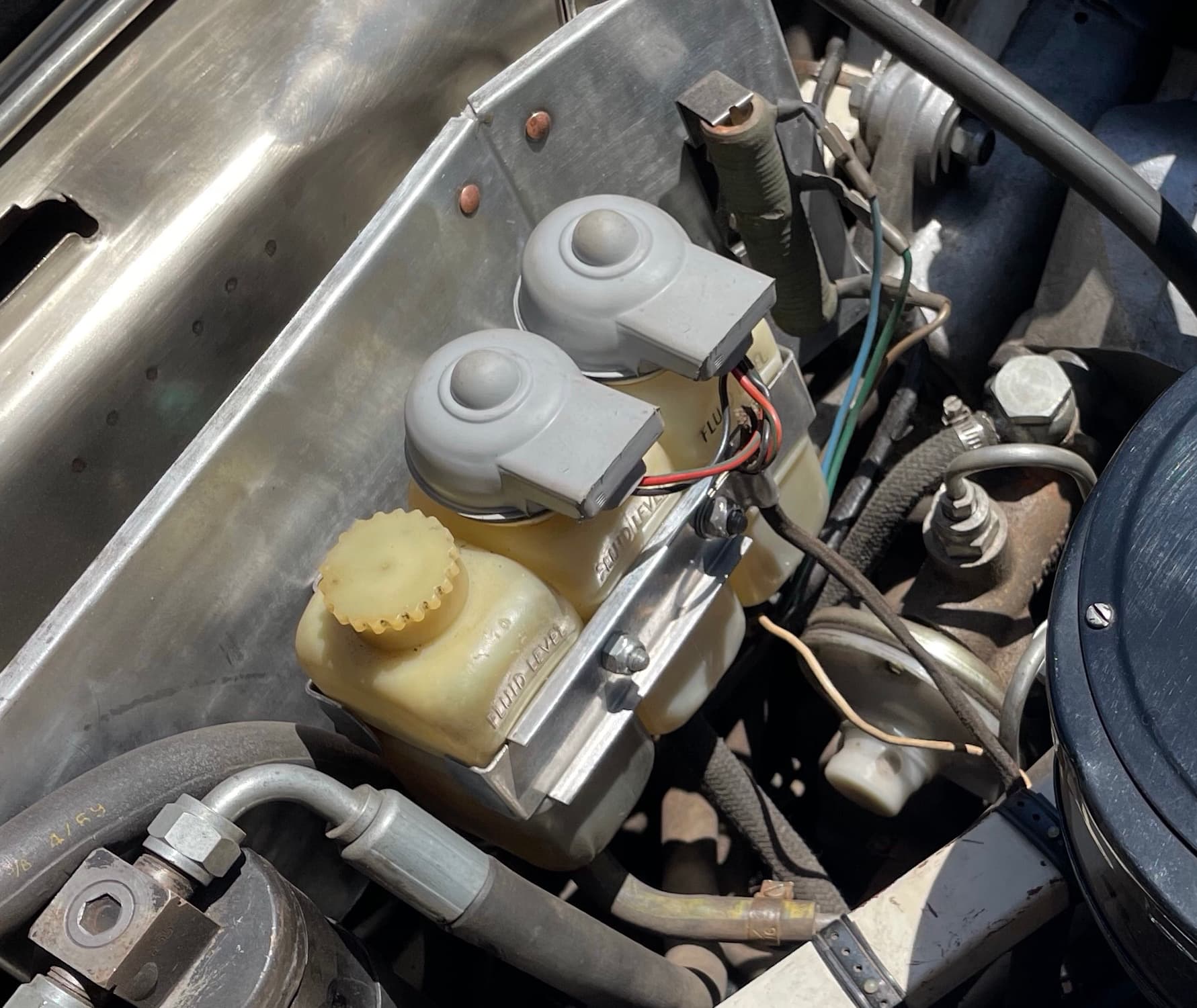 Brake reservoir caps. how are repros? EType Jaglovers Forums