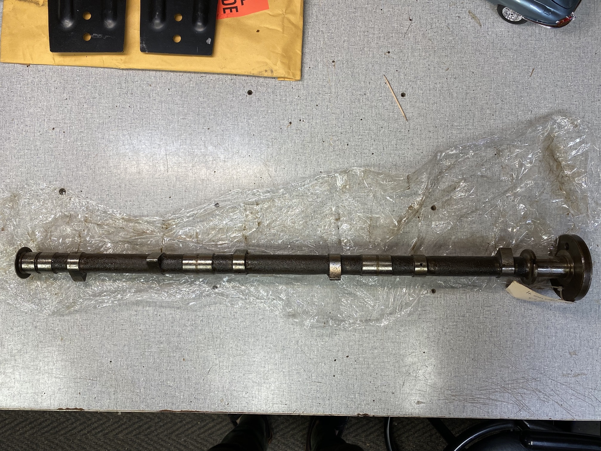 Inlet camshaft oil holes plugged XKEngine Jaglovers Forums