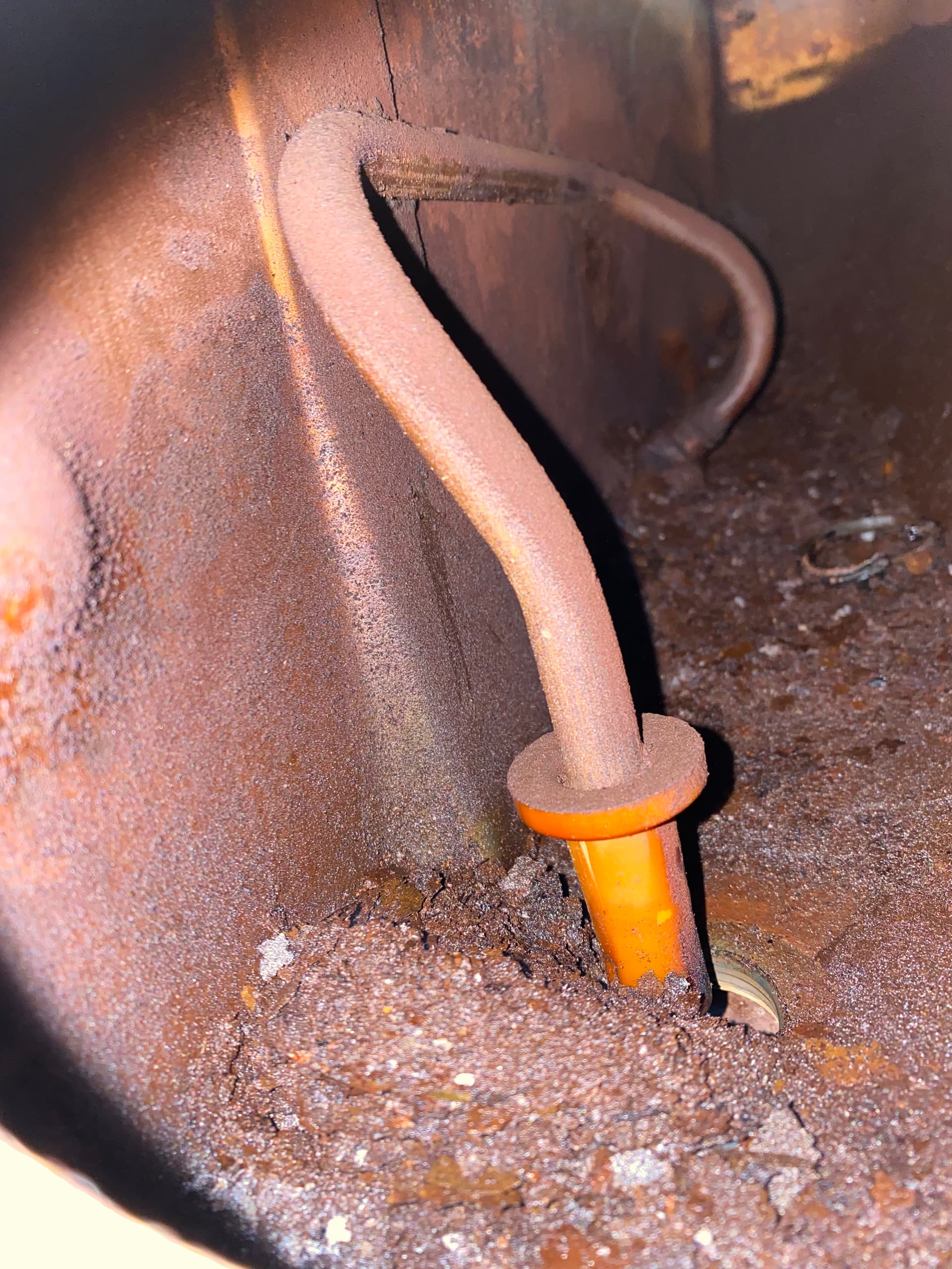 Inside a gas tank XJ Jaglovers Forums