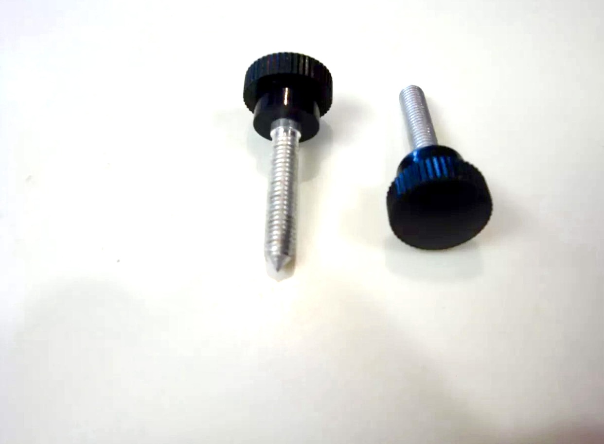 Jaguar Daimler Dash Thumb Screws C15785 – Fits Mark 2 V8 E-Type – Pair