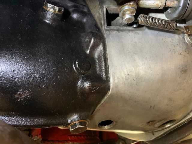 Series 2 roadster location of gearbox check / fill plug - E-Type - Jag ...