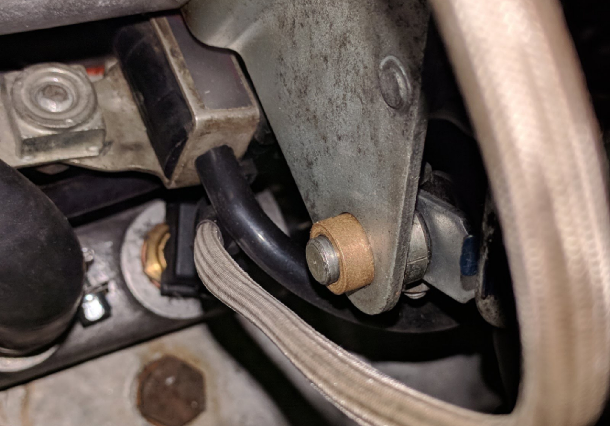 Throttle Bushings V12Engine Jaglovers Forums