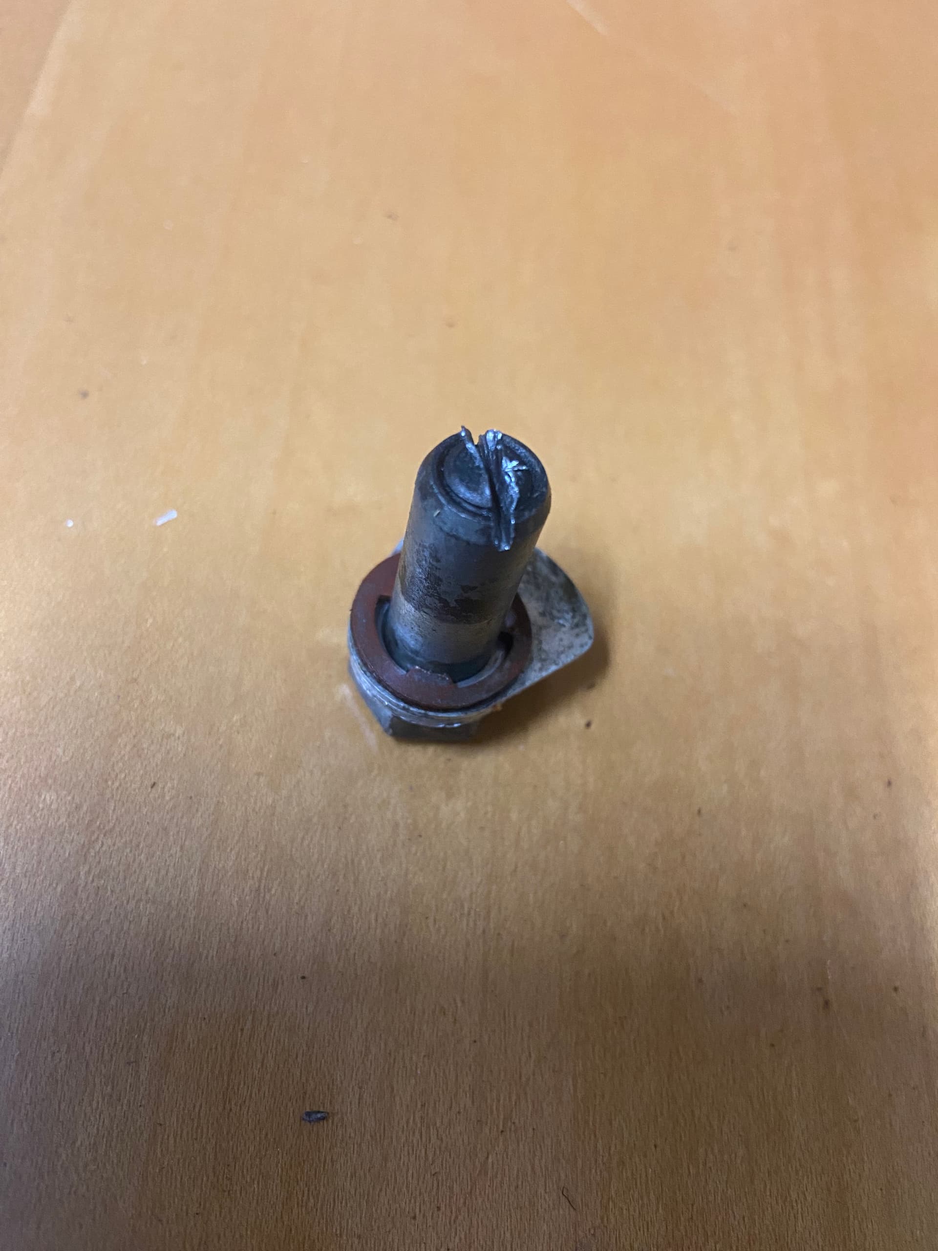 Frozen float bowl nut @#$^%$@#$ - E-Type - Jag-lovers Forums