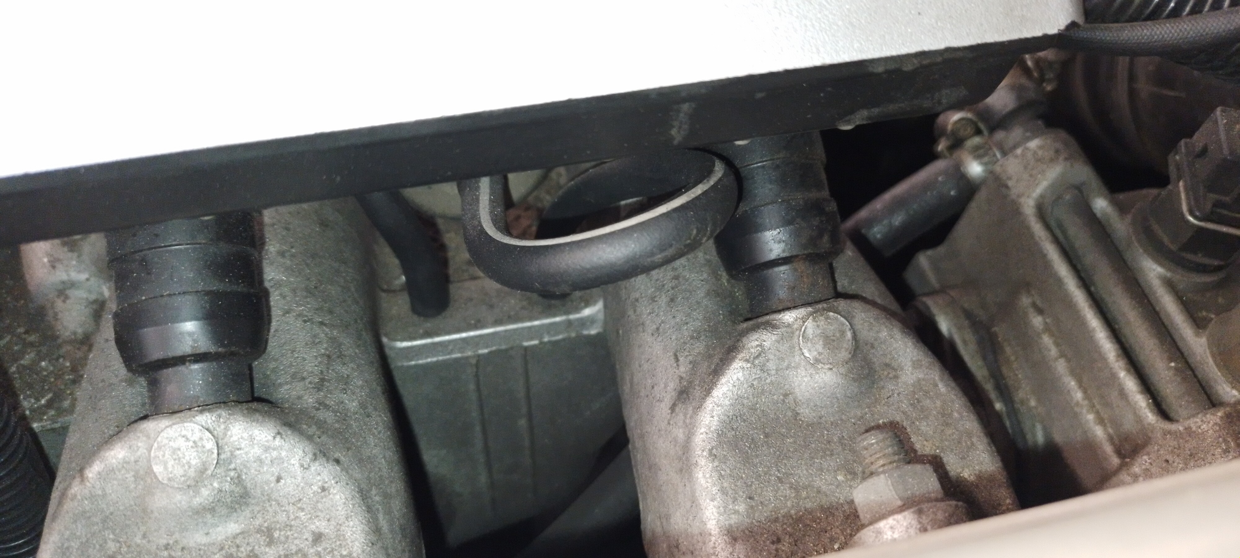 Rochester Valve Location, 95 XJS 6Cyl XJS Jaglovers Forums