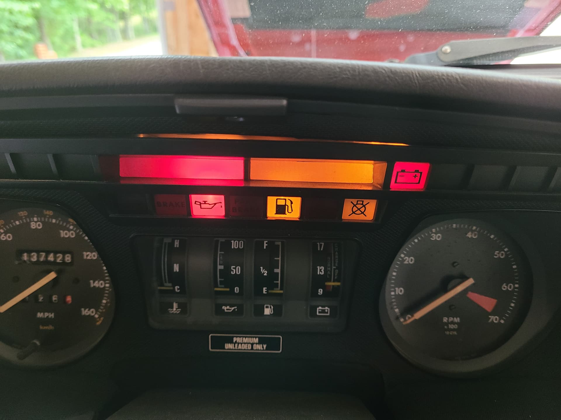 Inoperative Low Fuel Warning Light in 1990 XJS convertible fixed XJ