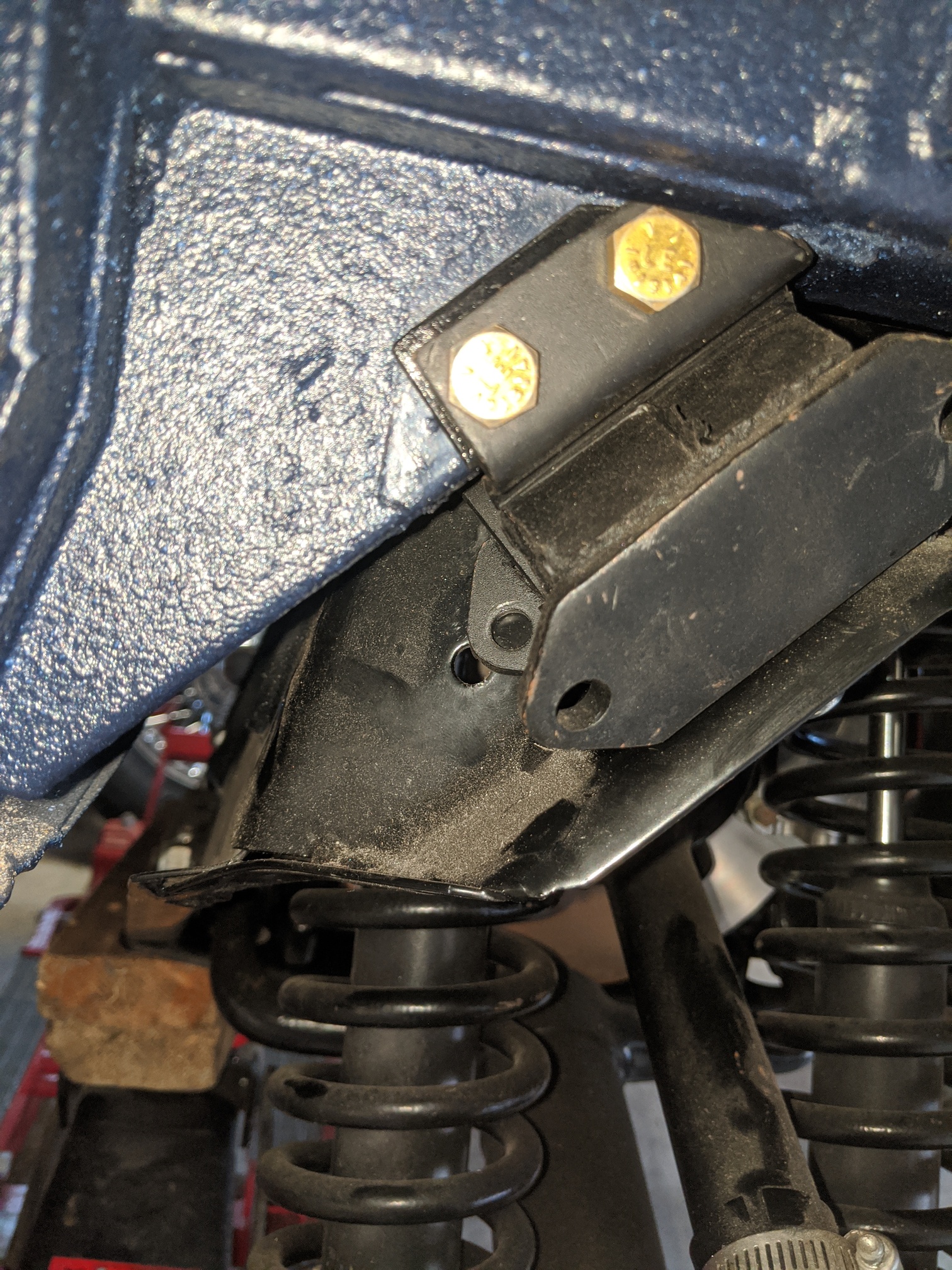 Lining up irs mounting holes EType Jaglovers Forums