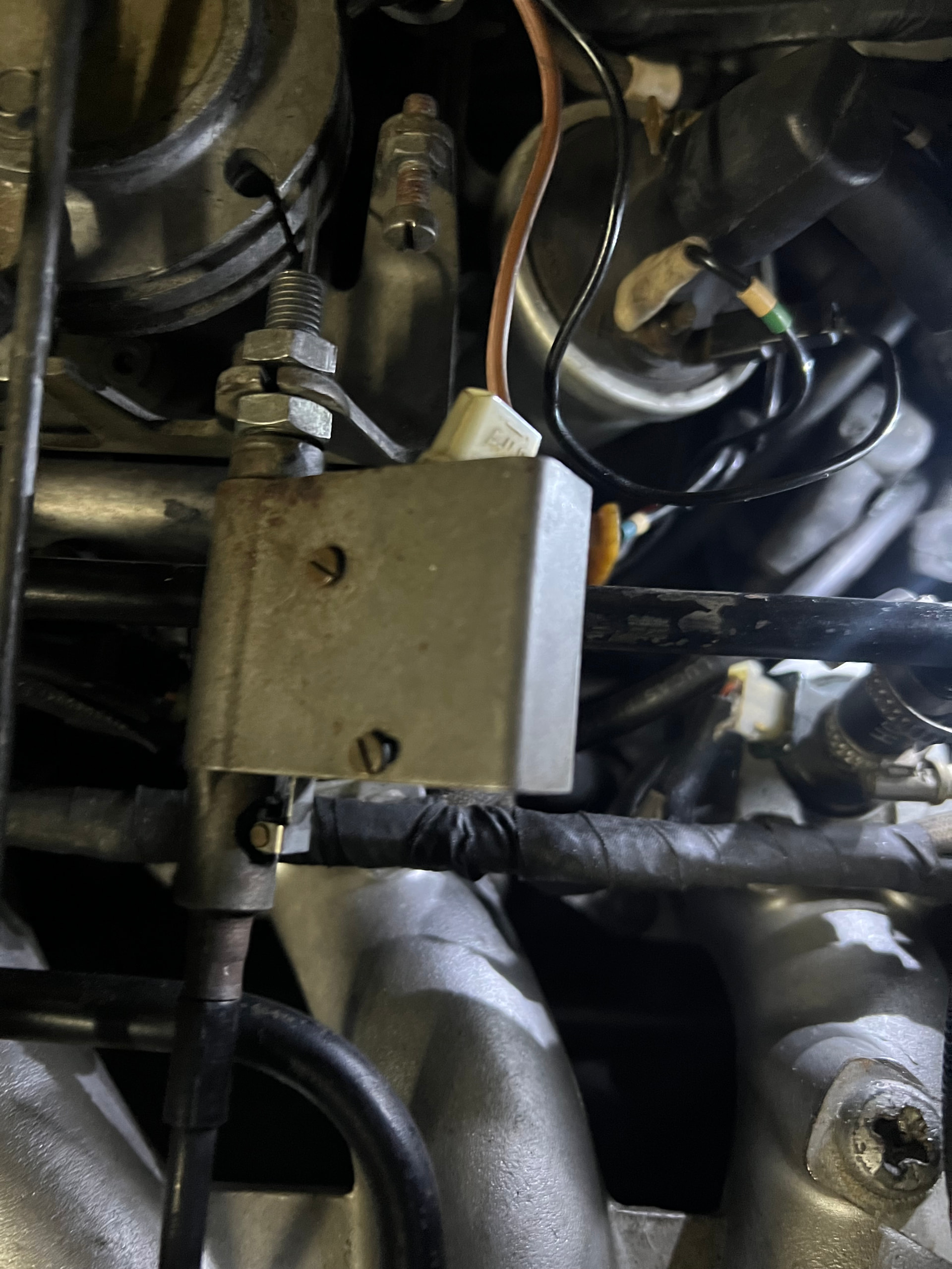[xj-s] kick-down switch - XJ-S - Jag-lovers Forums