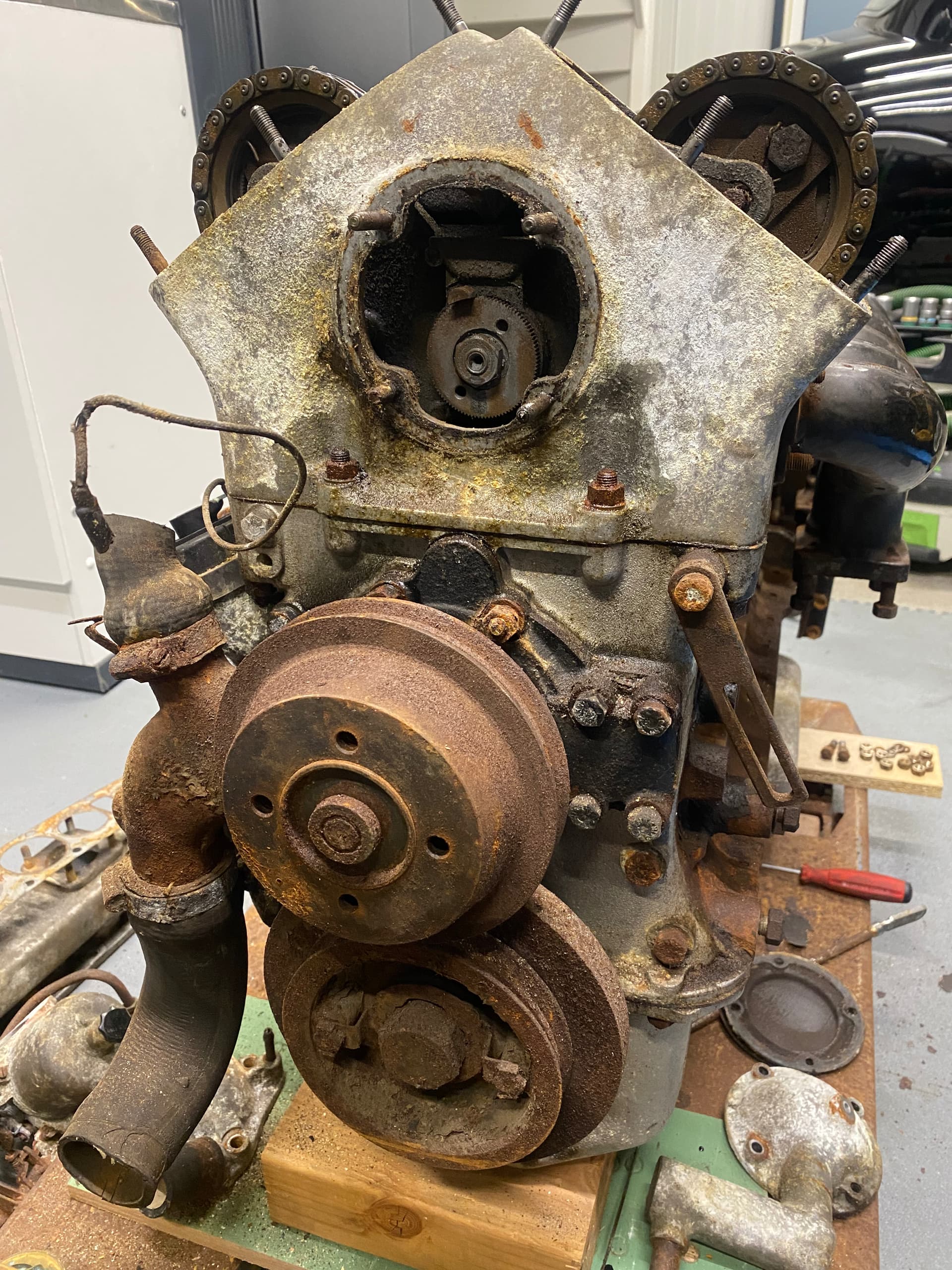 240 engine to play with - XK-Engine - Jag-lovers Forums