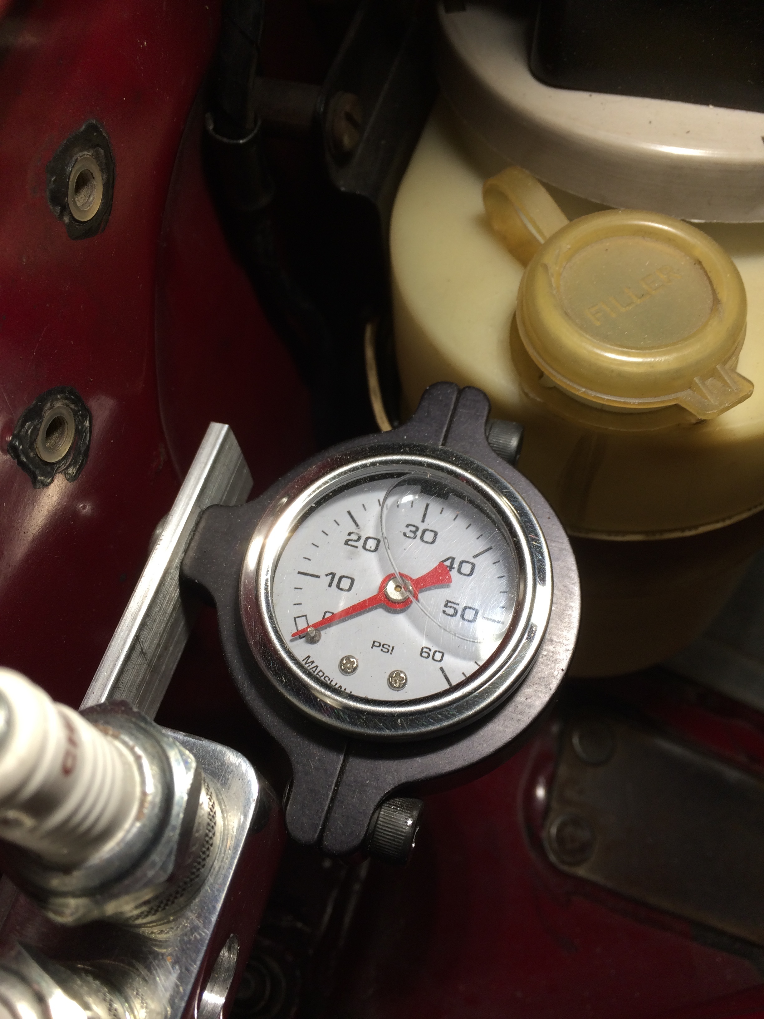 Installing a mechanical oil pressure gauge in parallel with sending